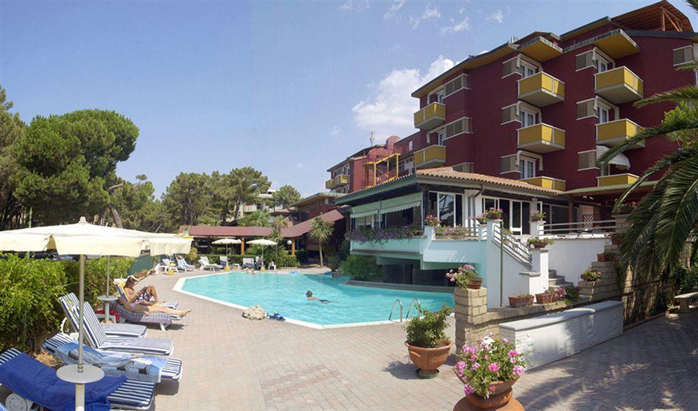 Hotel Principe Principina a Mare Exterior foto